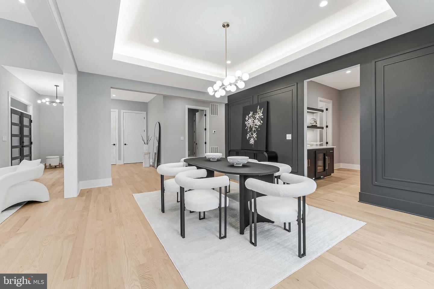 1052 BALLS HILL RD, MCLEAN, Virginia 22101, 6 Bedrooms Bedrooms, ,6 BathroomsBathrooms,Residential,For sale,1052 BALLS HILL RD,VAFX2228376 MLS # VAFX2228376