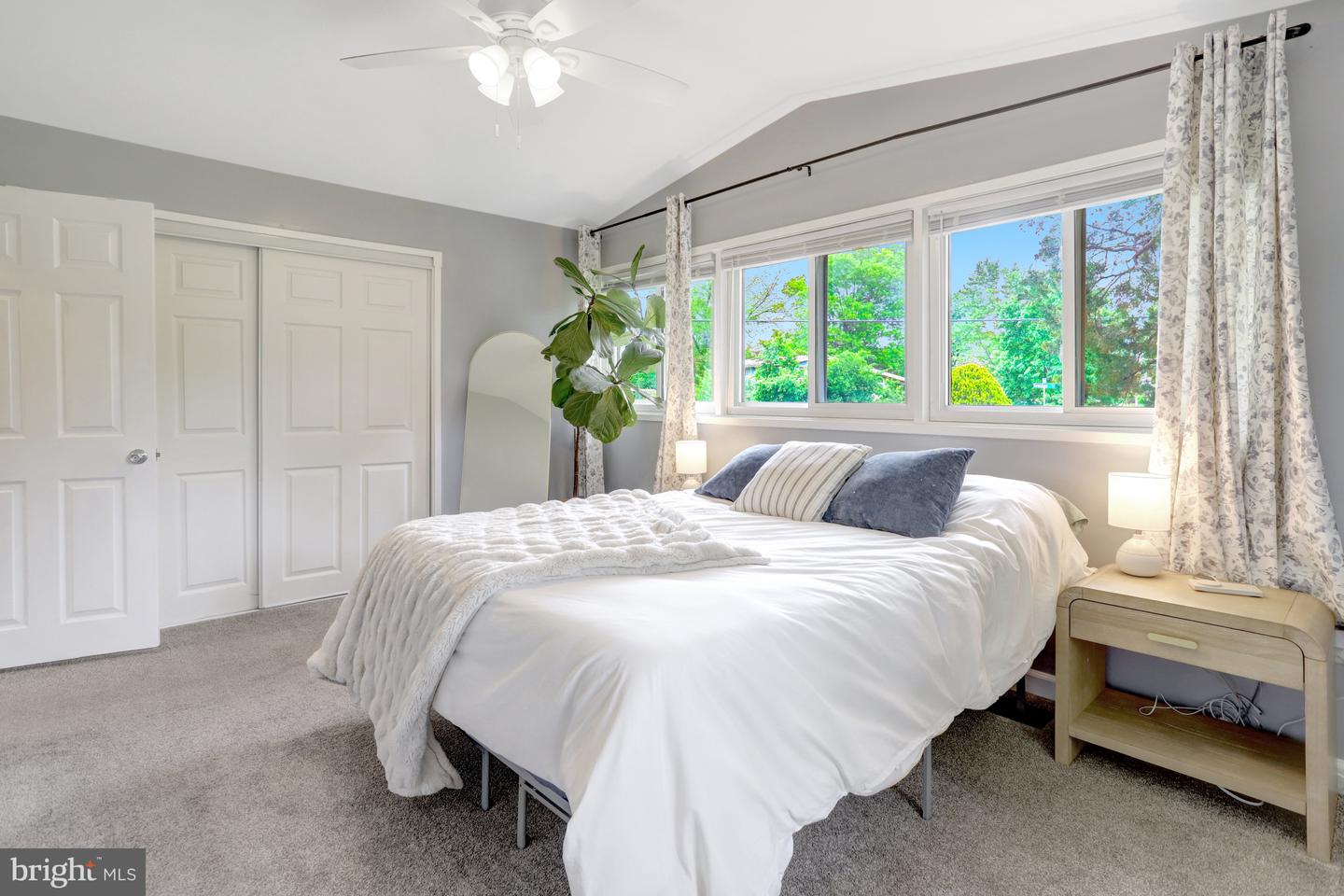4001 IVANHOE LN, ALEXANDRIA, Virginia 22310, 4 Bedrooms Bedrooms, ,2 BathroomsBathrooms,Residential,For sale,4001 IVANHOE LN,VAFX2228874 MLS # VAFX2228874
