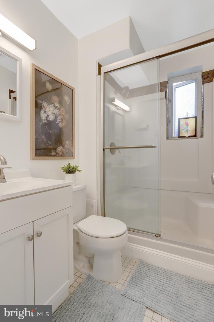 4001 IVANHOE LN, ALEXANDRIA, Virginia 22310, 4 Bedrooms Bedrooms, ,2 BathroomsBathrooms,Residential,For sale,4001 IVANHOE LN,VAFX2228874 MLS # VAFX2228874