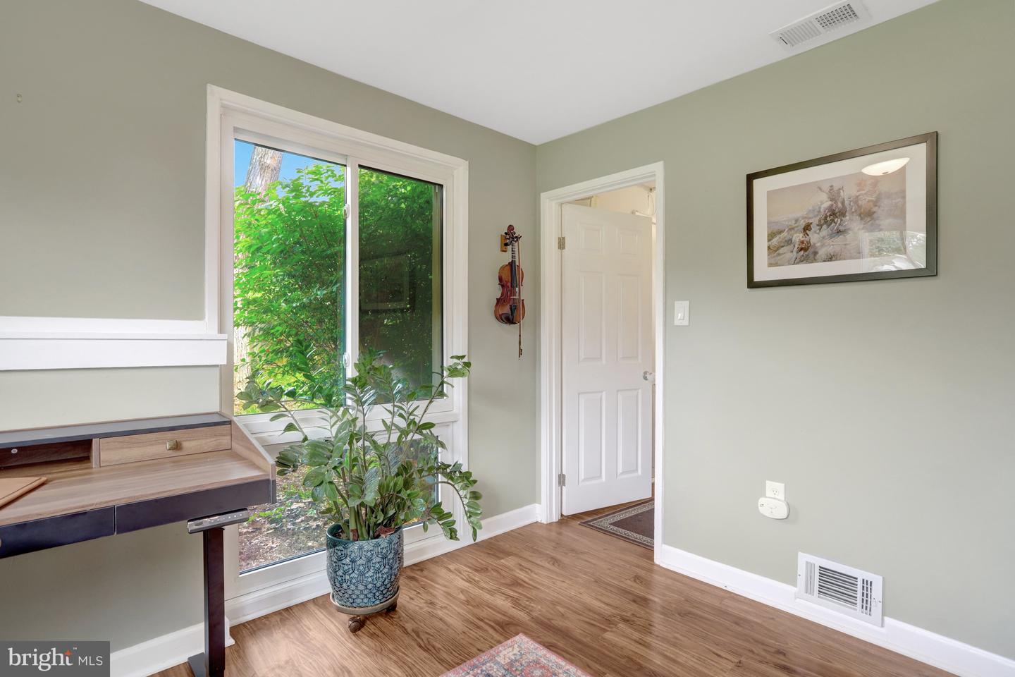 4001 IVANHOE LN, ALEXANDRIA, Virginia 22310, 4 Bedrooms Bedrooms, ,2 BathroomsBathrooms,Residential,For sale,4001 IVANHOE LN,VAFX2228874 MLS # VAFX2228874