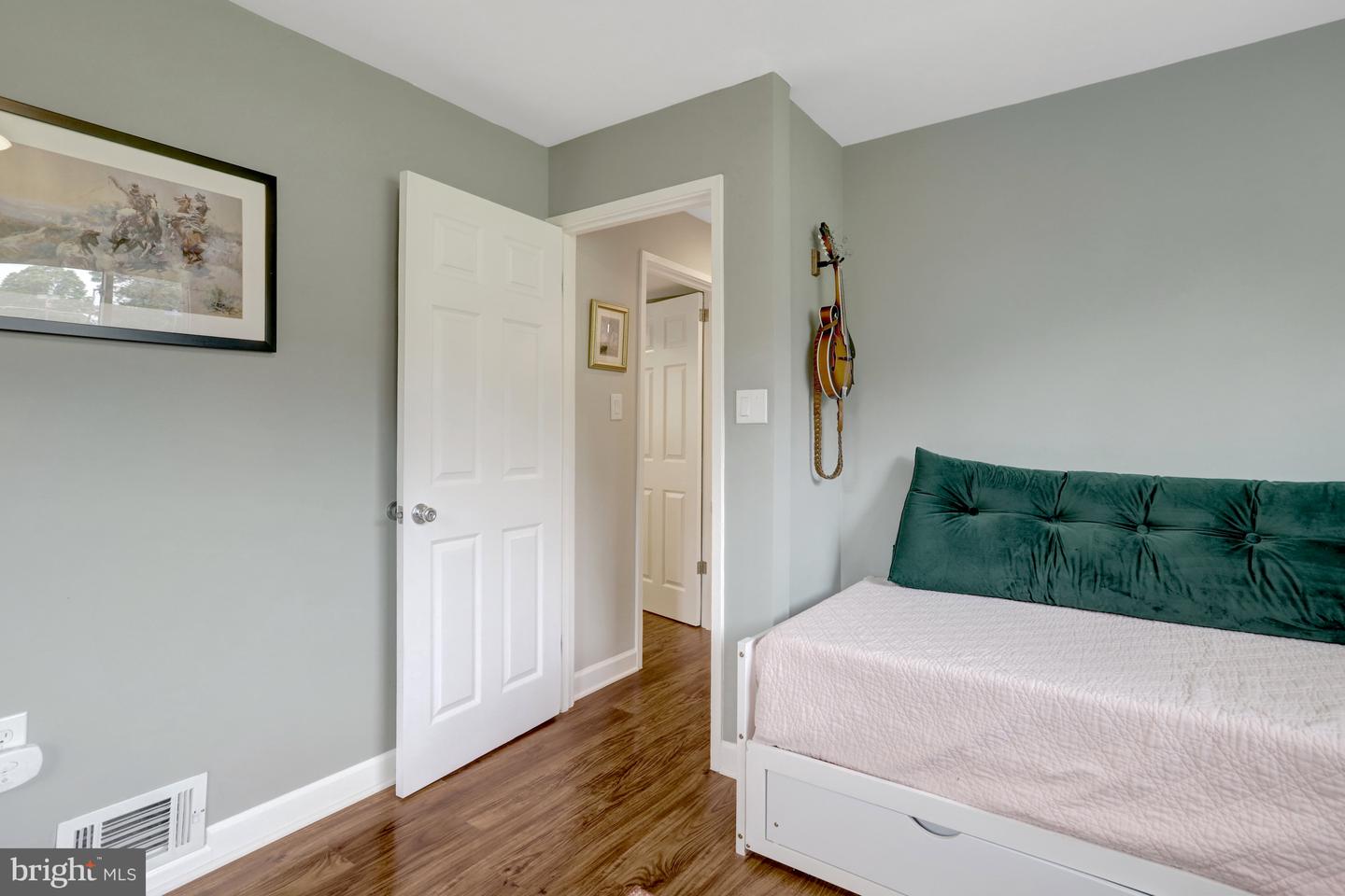 4001 IVANHOE LN, ALEXANDRIA, Virginia 22310, 4 Bedrooms Bedrooms, ,2 BathroomsBathrooms,Residential,For sale,4001 IVANHOE LN,VAFX2228874 MLS # VAFX2228874