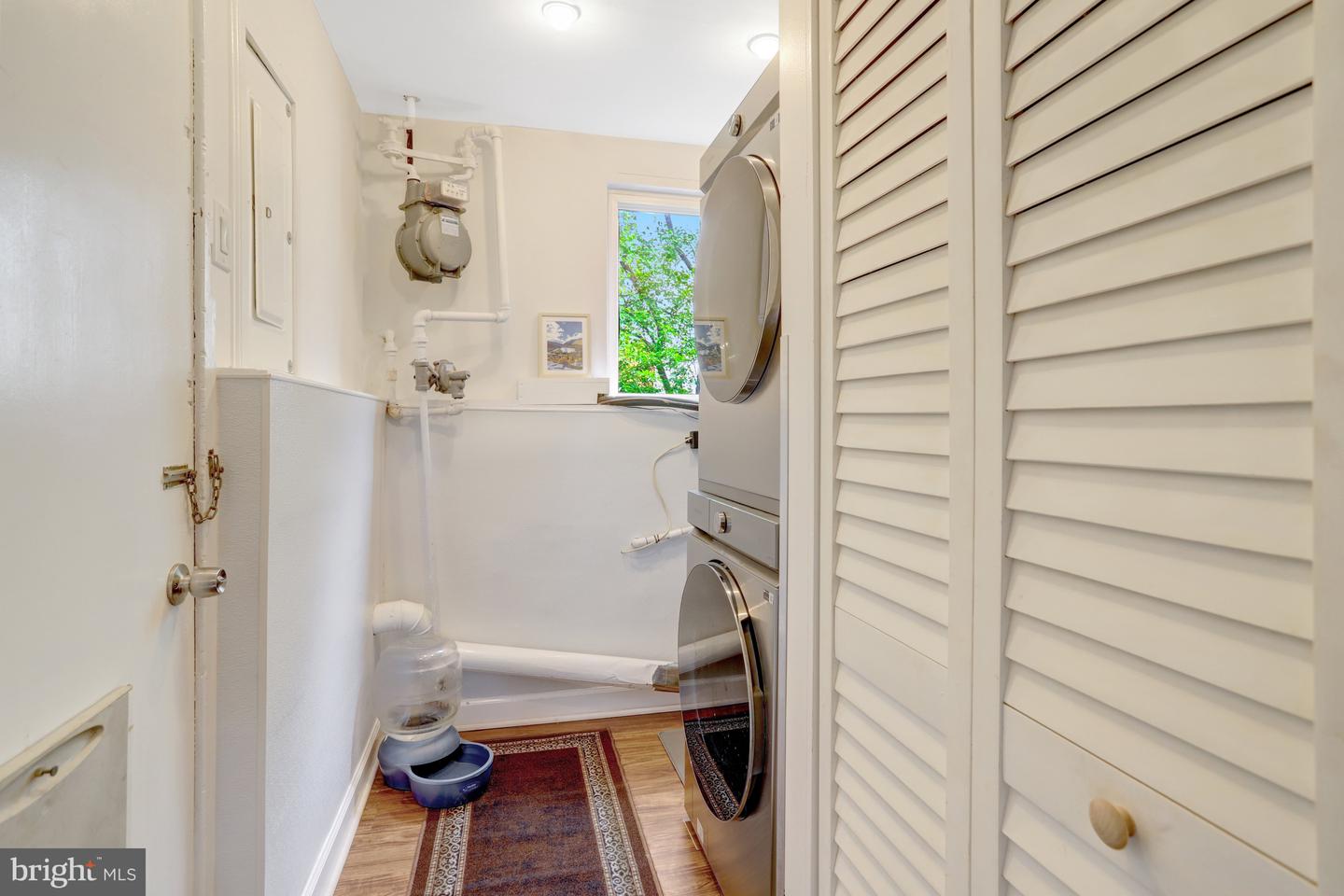 4001 IVANHOE LN, ALEXANDRIA, Virginia 22310, 4 Bedrooms Bedrooms, ,2 BathroomsBathrooms,Residential,For sale,4001 IVANHOE LN,VAFX2228874 MLS # VAFX2228874