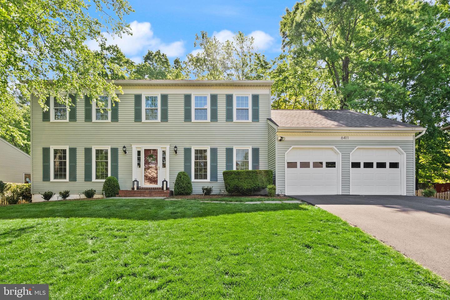 6411 BATTLE ROCK DR, CLIFTON, Virginia 20124, 4 Bedrooms Bedrooms, ,3 BathroomsBathrooms,Residential,For sale,6411 BATTLE ROCK DR,VAFX2229090 MLS # VAFX2229090