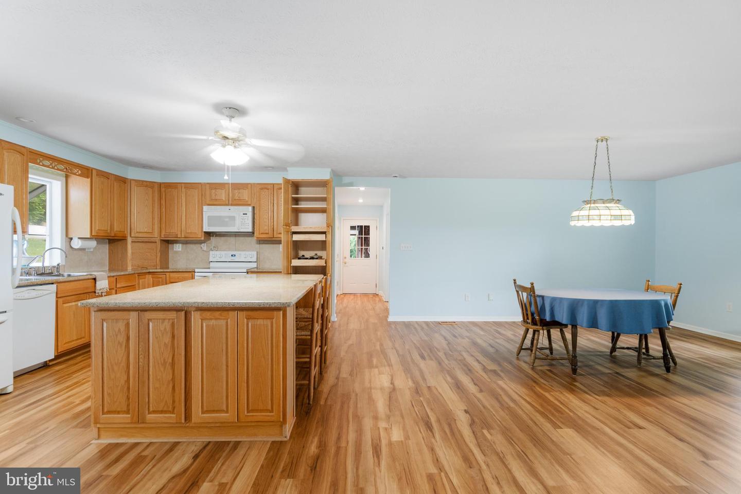 531 PARKVIEW ESTATES RD, LURAY, Virginia 22835, 3 Bedrooms Bedrooms, ,3 BathroomsBathrooms,Residential,For sale,531 PARKVIEW ESTATES RD,VAPA2004630 MLS # VAPA2004630