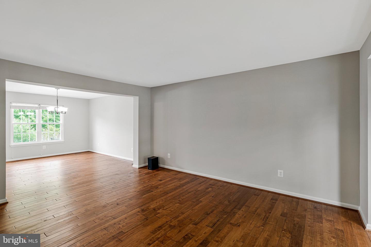218 FOXBOROUGH DR SW, LEESBURG, Virginia 20175, 4 Bedrooms Bedrooms, ,3 BathroomsBathrooms,Residential,For sale,218 FOXBOROUGH DR SW,VALO2091906 MLS # VALO2091906