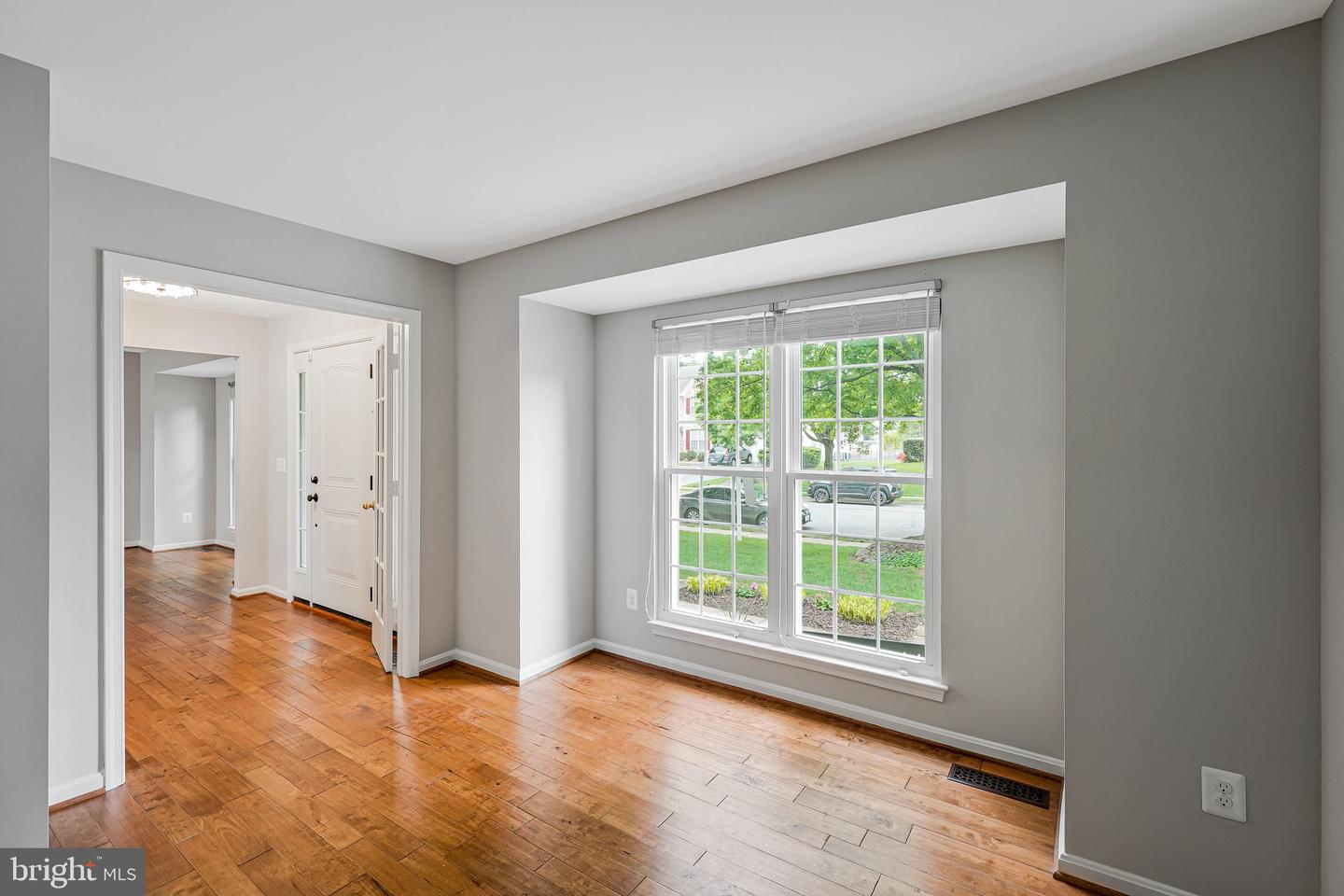 218 FOXBOROUGH DR SW, LEESBURG, Virginia 20175, 4 Bedrooms Bedrooms, ,3 BathroomsBathrooms,Residential,For sale,218 FOXBOROUGH DR SW,VALO2091906 MLS # VALO2091906