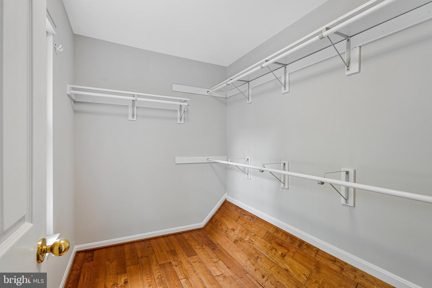 218 FOXBOROUGH DR SW, LEESBURG, Virginia 20175, 4 Bedrooms Bedrooms, ,3 BathroomsBathrooms,Residential,For sale,218 FOXBOROUGH DR SW,VALO2091906 MLS # VALO2091906