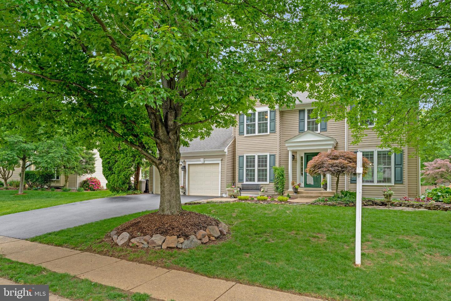 218 FOXBOROUGH DR SW, LEESBURG, Virginia 20175, 4 Bedrooms Bedrooms, ,3 BathroomsBathrooms,Residential,For sale,218 FOXBOROUGH DR SW,VALO2091906 MLS # VALO2091906