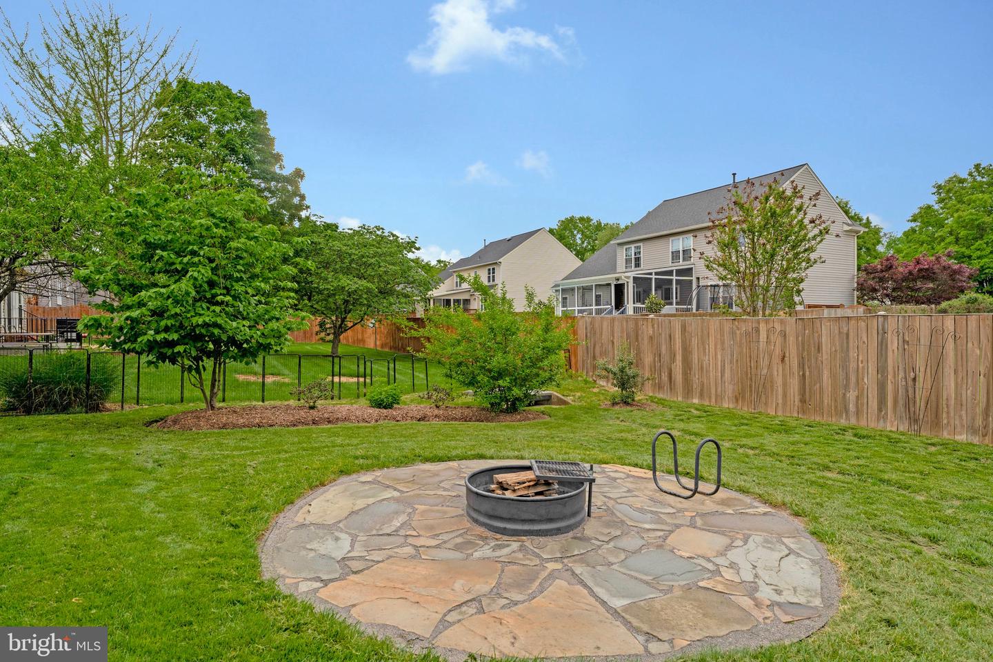 218 FOXBOROUGH DR SW, LEESBURG, Virginia 20175, 4 Bedrooms Bedrooms, ,3 BathroomsBathrooms,Residential,For sale,218 FOXBOROUGH DR SW,VALO2091906 MLS # VALO2091906
