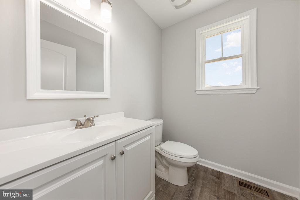 100 GERBER DR, FREDERICKSBURG, Virginia, ,Residential,100 GERBER DR,VASP2033020 MLS # VASP2033020