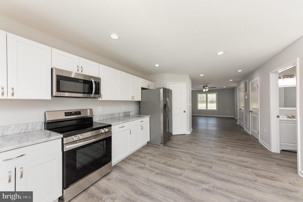 100 GERBER DR, FREDERICKSBURG, Virginia, ,Residential,100 GERBER DR,VASP2033020 MLS # VASP2033020