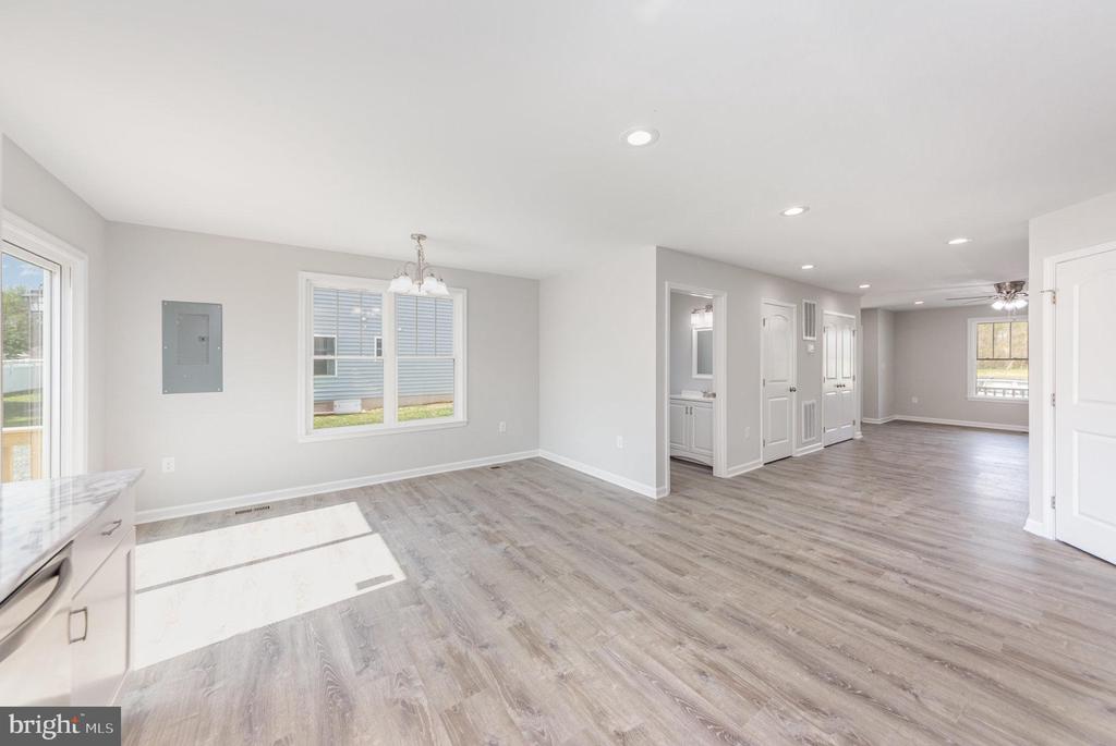 100 GERBER DR, FREDERICKSBURG, Virginia, ,Residential,100 GERBER DR,VASP2033020 MLS # VASP2033020