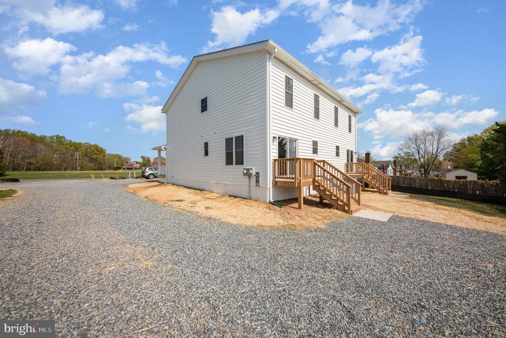 100 GERBER DR, FREDERICKSBURG, Virginia, ,Residential,100 GERBER DR,VASP2033020 MLS # VASP2033020