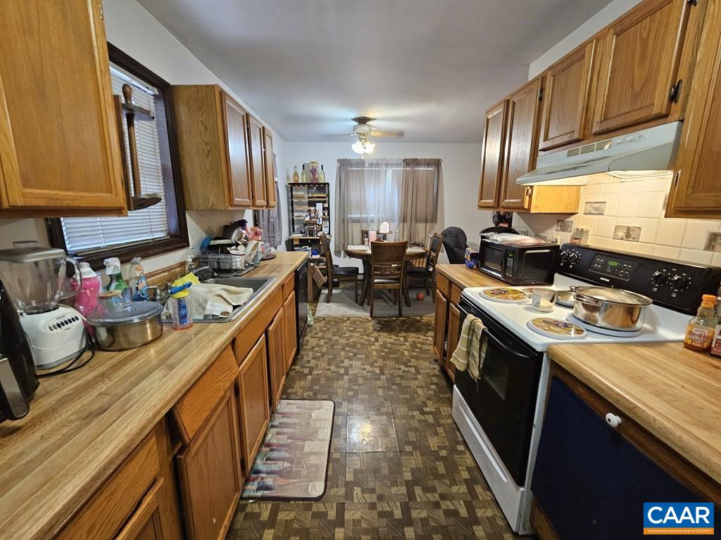 2626 TROUBLESOME CREEK RD, DILLWYN, Virginia 23936, ,Residential,2626 TROUBLESOME CREEK RD,664385 MLS # 664385