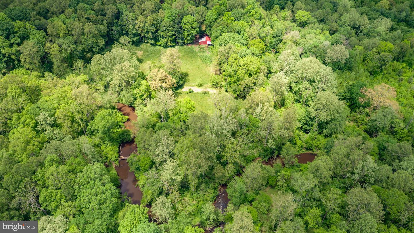 6000 HARTS RUN, SPOTSYLVANIA, Virginia 22551, 3 Bedrooms Bedrooms, ,2 BathroomsBathrooms,Farm,For sale,6000 HARTS RUN,VASP2033000 MLS # VASP2033000