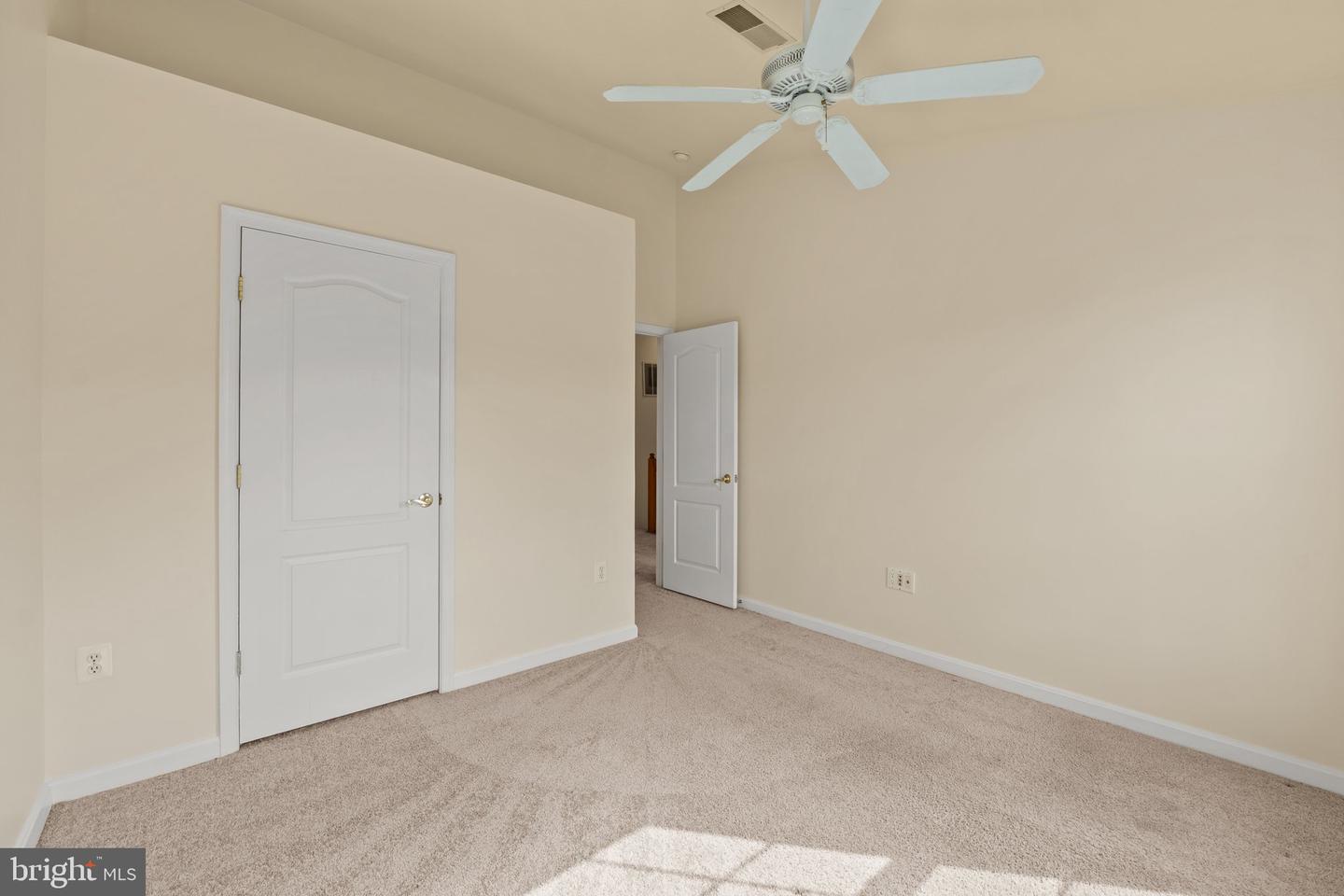 13604 RED SQUIRREL WAY, HERNDON, Virginia 20171, 3 Bedrooms Bedrooms, ,2 BathroomsBathrooms,Residential,For sale,13604 RED SQUIRREL WAY,VAFX2229882 MLS # VAFX2229882