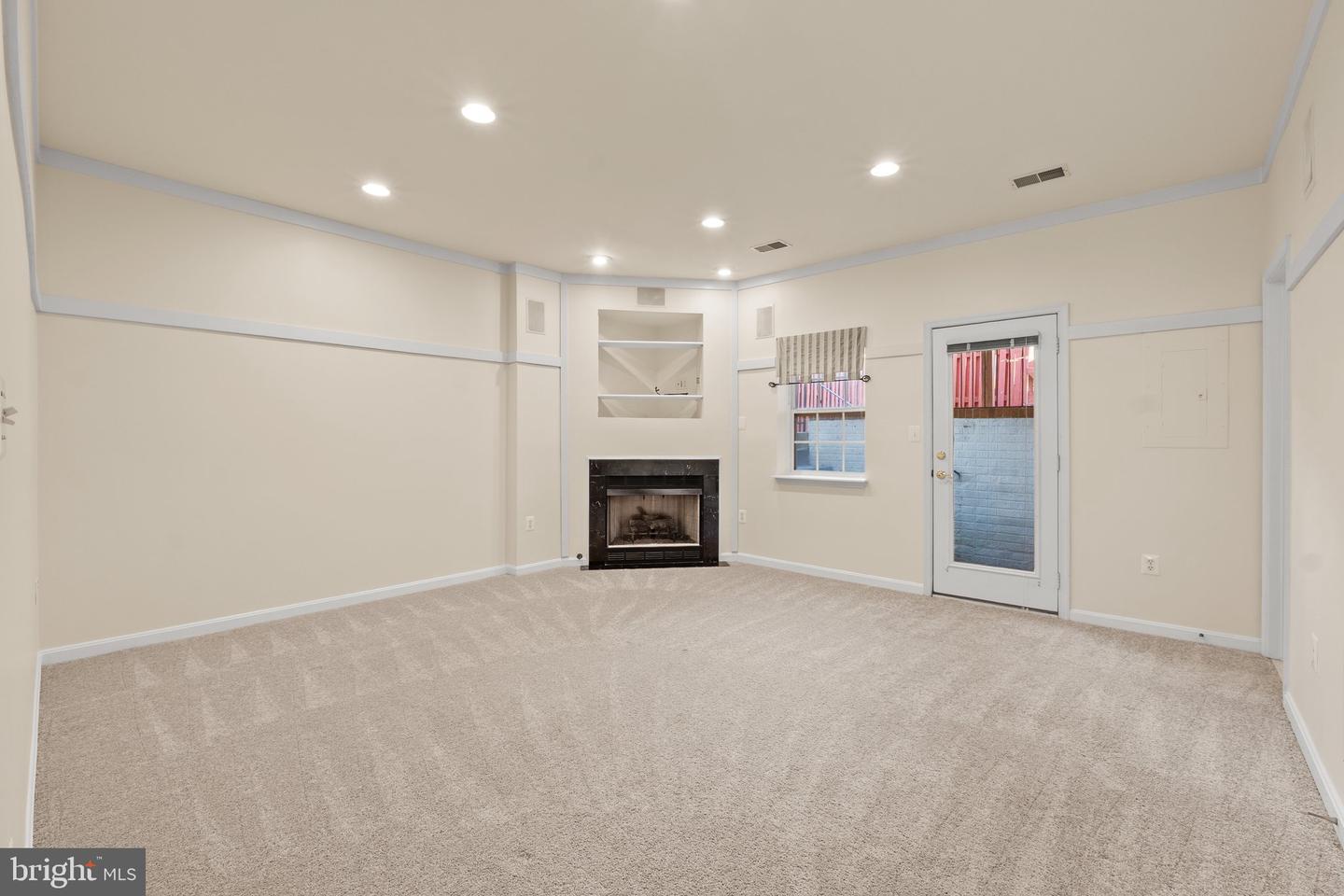 13604 RED SQUIRREL WAY, HERNDON, Virginia 20171, 3 Bedrooms Bedrooms, ,2 BathroomsBathrooms,Residential,For sale,13604 RED SQUIRREL WAY,VAFX2229882 MLS # VAFX2229882