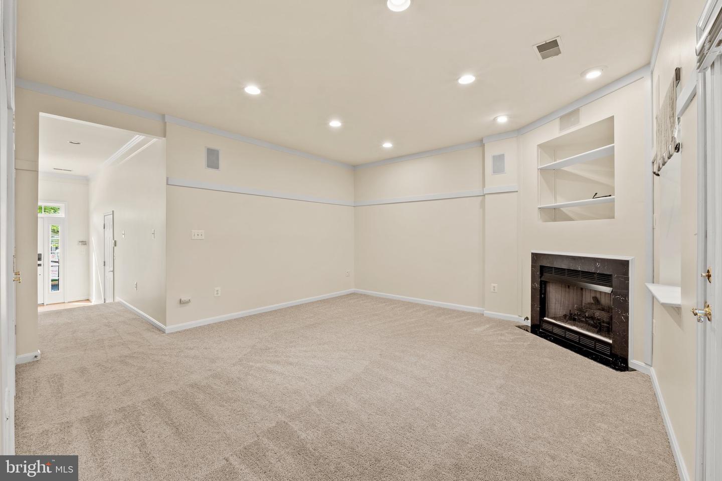 13604 RED SQUIRREL WAY, HERNDON, Virginia 20171, 3 Bedrooms Bedrooms, ,2 BathroomsBathrooms,Residential,For sale,13604 RED SQUIRREL WAY,VAFX2229882 MLS # VAFX2229882