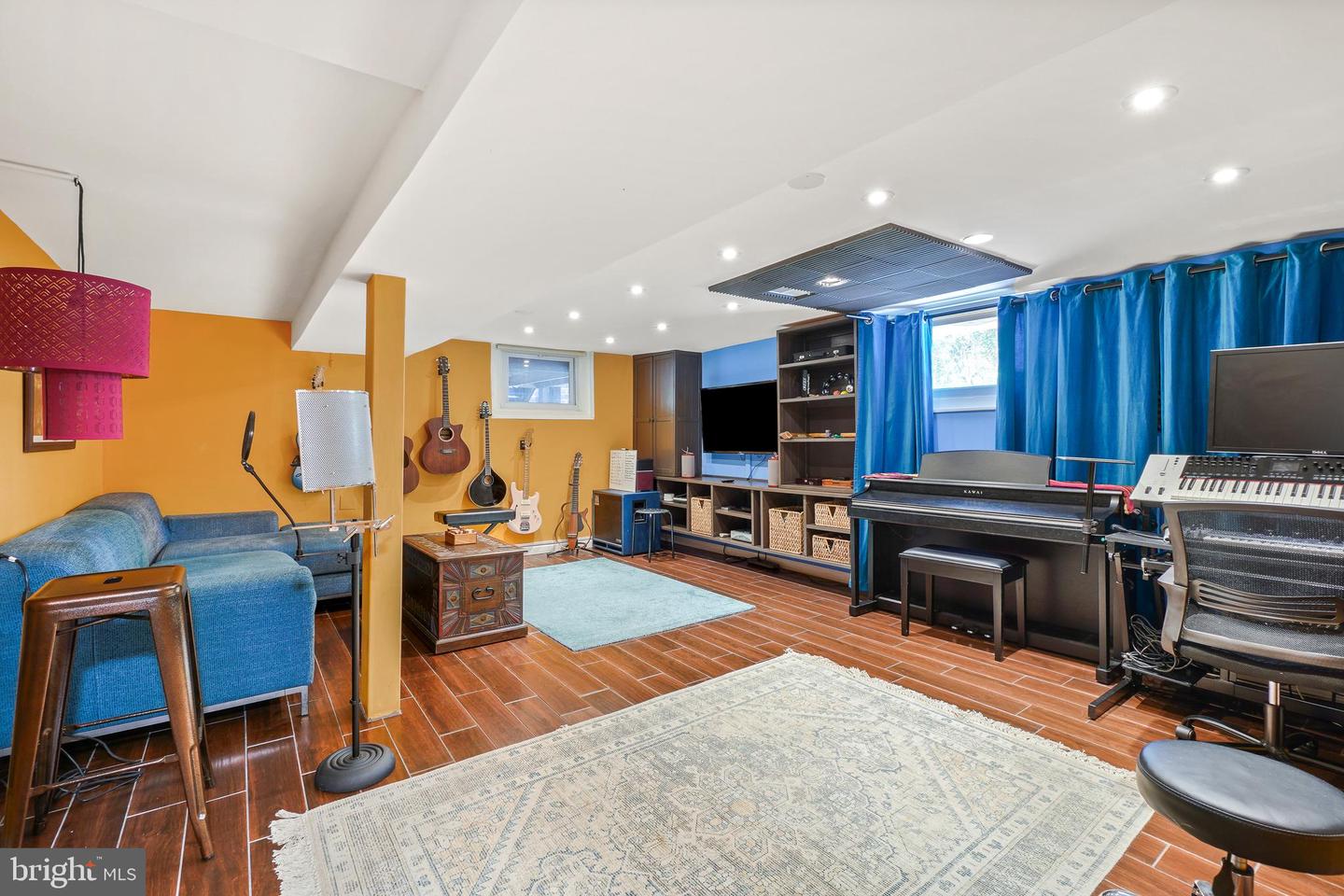 859 VAN BUREN ST NW, WASHINGTON, District Of Columbia 20012, 6 Bedrooms Bedrooms, ,3 BathroomsBathrooms,Residential,For sale,859 VAN BUREN ST NW,DCDC2192240 MLS # DCDC2192240