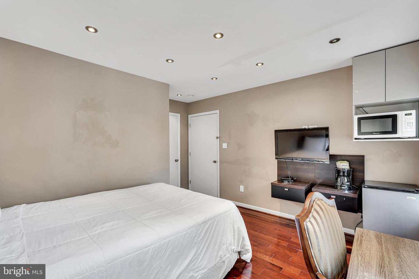 605 P ST NW, WASHINGTON, District Of Columbia 20001, ,Land,For sale,605 P ST NW,DCDC2199946 MLS # DCDC2199946