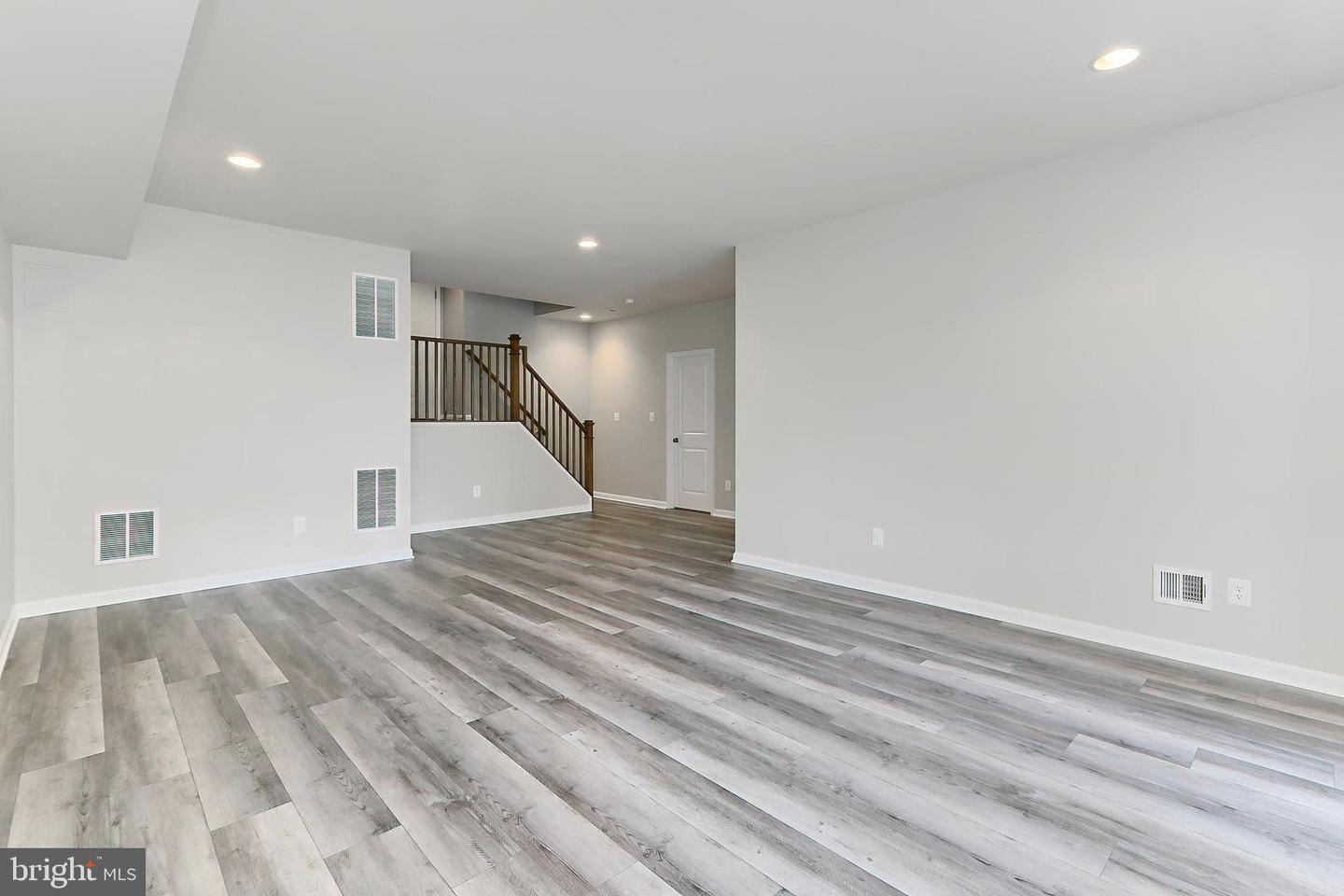 23398 EVENING PRIMROSE SQ, BRAMBLETON, Virginia 20148, 4 Bedrooms Bedrooms, ,3 BathroomsBathrooms,Residential,For sale,23398 EVENING PRIMROSE SQ,VALO2092224 MLS # VALO2092224