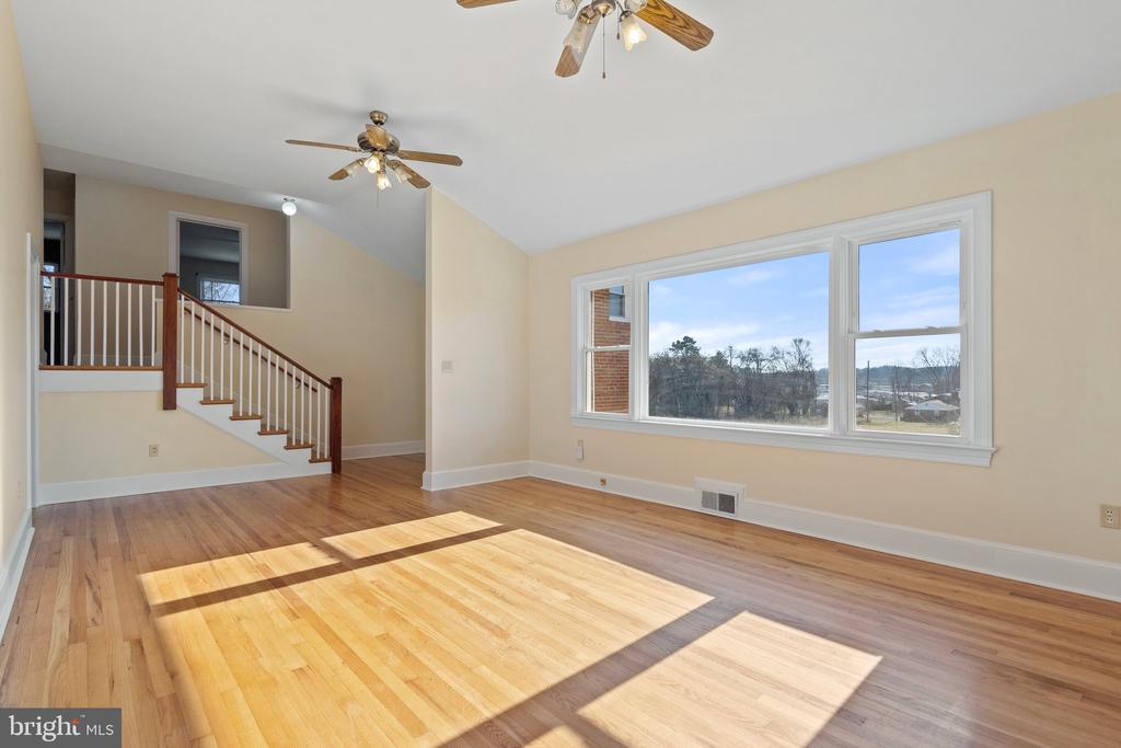 515 RADIO LANE, CULPEPER, Virginia 22701, 4 Bedrooms Bedrooms, ,1 BathroomBathrooms,Residential,515 RADIO LANE,VACU2009504 MLS # VACU2009504