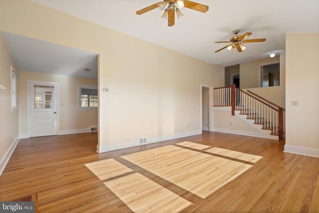 515 RADIO LANE, CULPEPER, Virginia 22701, 4 Bedrooms Bedrooms, ,1 BathroomBathrooms,Residential,515 RADIO LANE,VACU2009504 MLS # VACU2009504