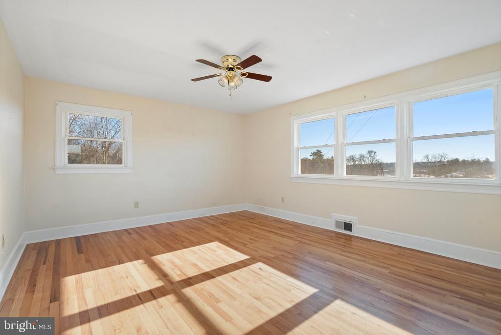 515 RADIO LANE, CULPEPER, Virginia 22701, 4 Bedrooms Bedrooms, ,1 BathroomBathrooms,Residential,515 RADIO LANE,VACU2009504 MLS # VACU2009504