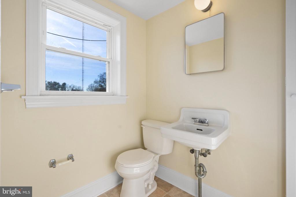 515 RADIO LANE, CULPEPER, Virginia 22701, 4 Bedrooms Bedrooms, ,1 BathroomBathrooms,Residential,515 RADIO LANE,VACU2009504 MLS # VACU2009504