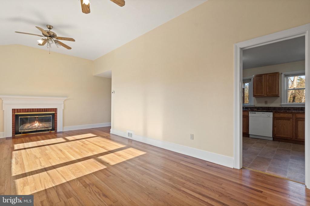 515 RADIO LANE, CULPEPER, Virginia 22701, 4 Bedrooms Bedrooms, ,1 BathroomBathrooms,Residential,515 RADIO LANE,VACU2009504 MLS # VACU2009504