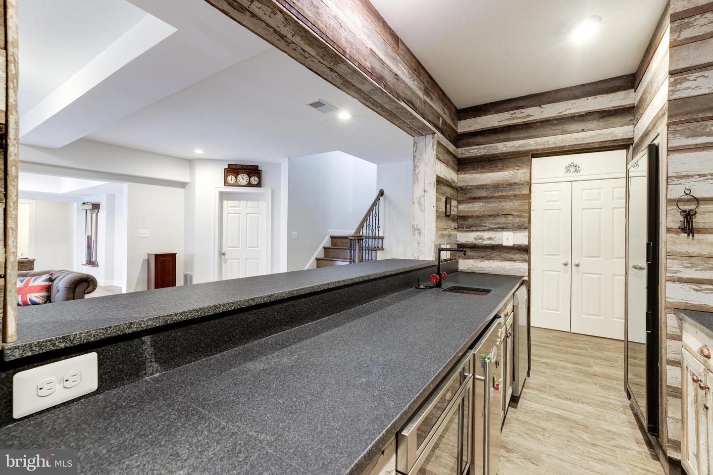 18969 PEALE LN, LEESBURG, Virginia 20175, 5 Bedrooms Bedrooms, ,4 BathroomsBathrooms,Residential,For sale,18969 PEALE LN,VALO2092038 MLS # VALO2092038