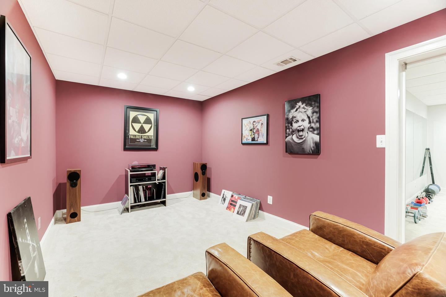18969 PEALE LN, LEESBURG, Virginia 20175, 5 Bedrooms Bedrooms, ,4 BathroomsBathrooms,Residential,For sale,18969 PEALE LN,VALO2092038 MLS # VALO2092038