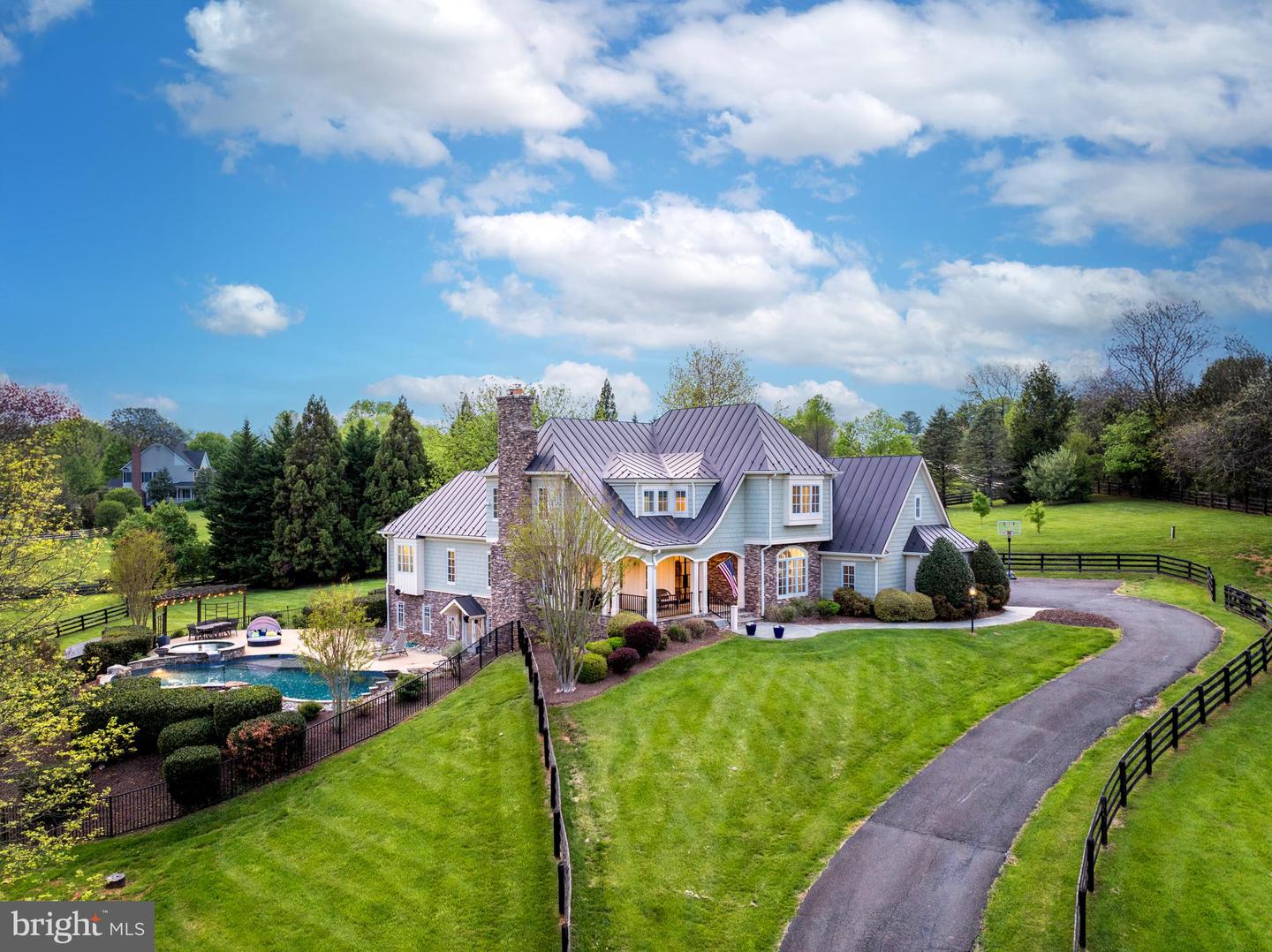 18969 PEALE LN, LEESBURG, Virginia 20175, 5 Bedrooms Bedrooms, ,4 BathroomsBathrooms,Residential,For sale,18969 PEALE LN,VALO2092038 MLS # VALO2092038