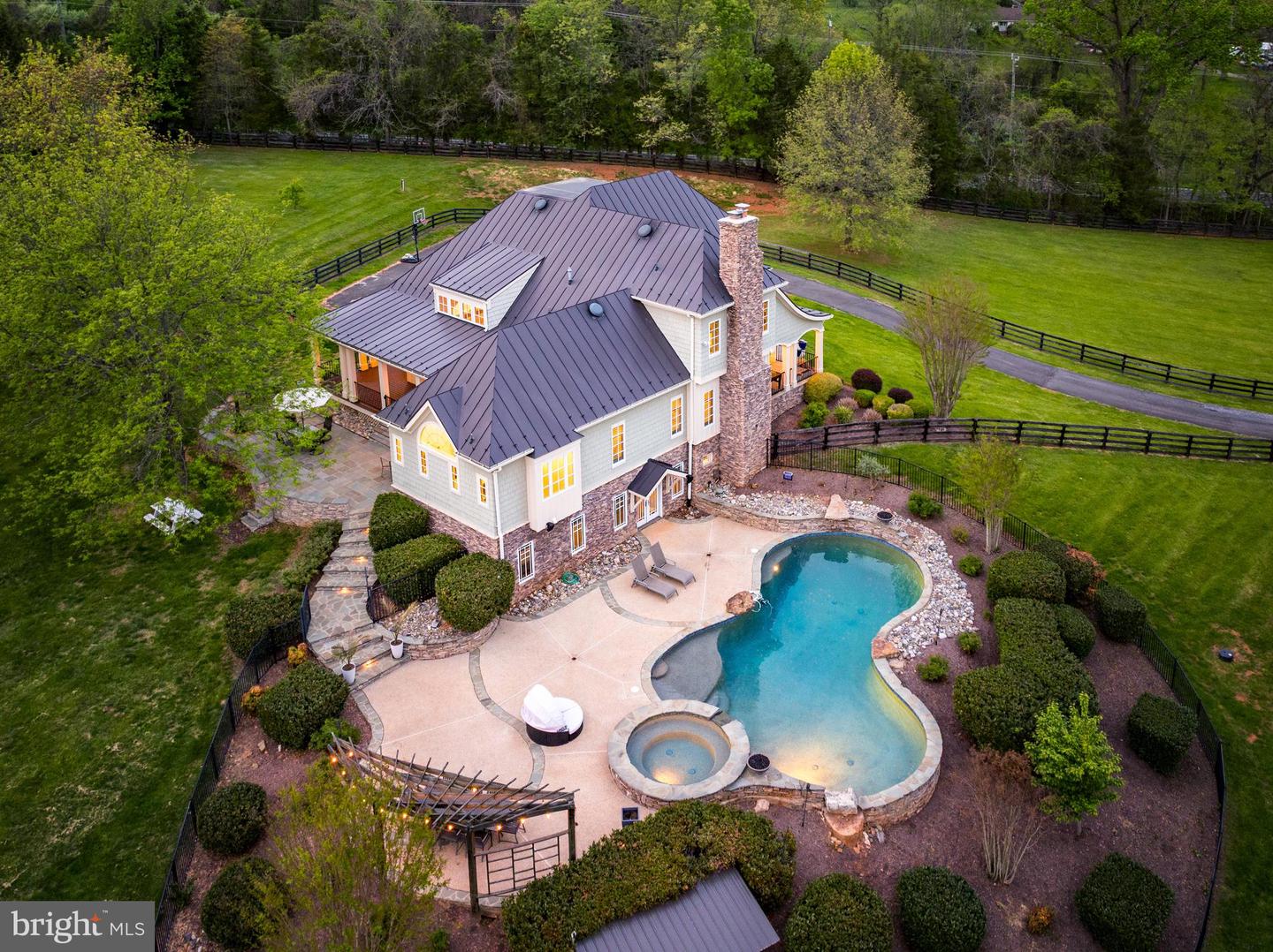 18969 PEALE LN, LEESBURG, Virginia 20175, 5 Bedrooms Bedrooms, ,4 BathroomsBathrooms,Residential,For sale,18969 PEALE LN,VALO2092038 MLS # VALO2092038