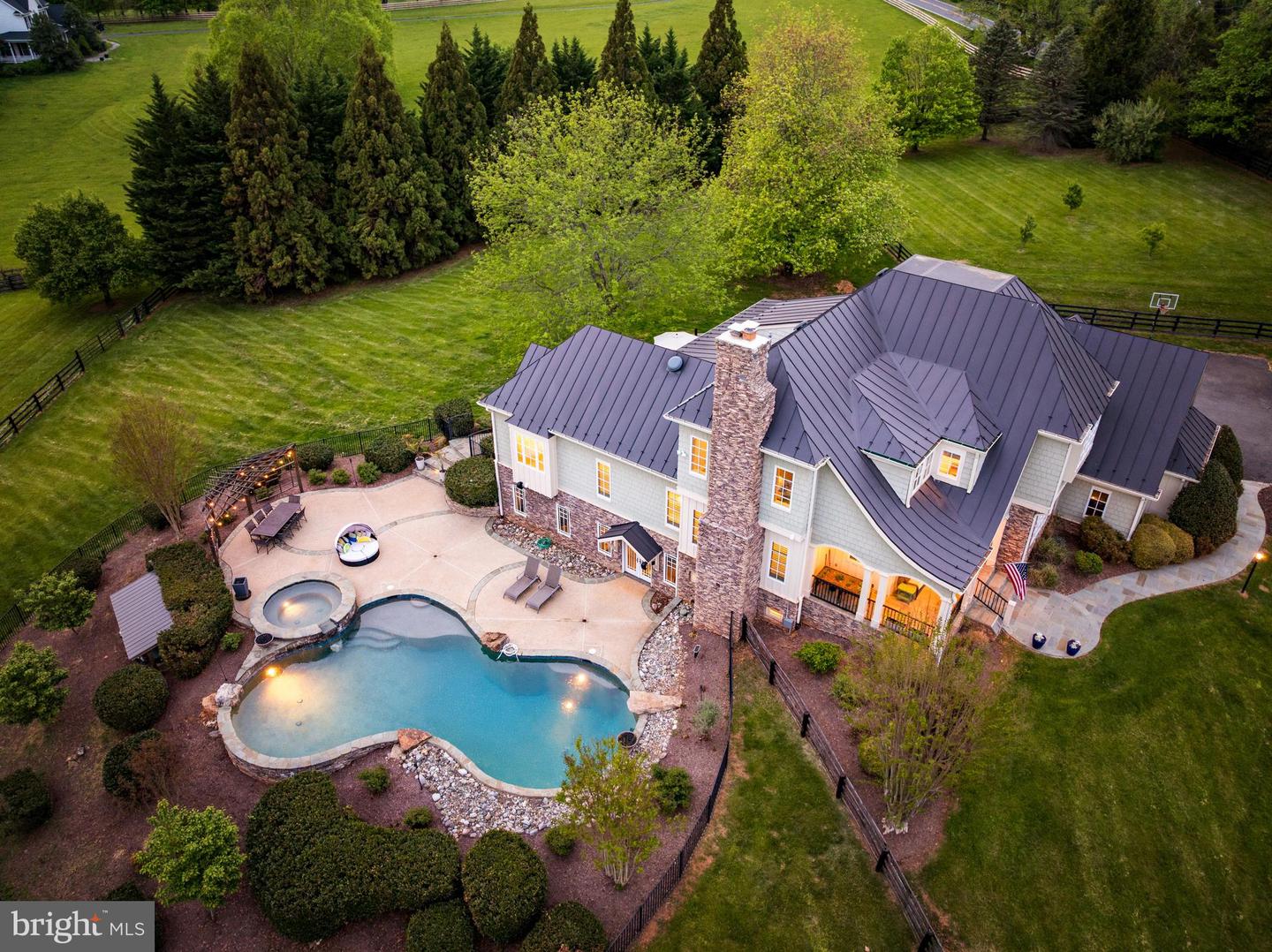 18969 PEALE LN, LEESBURG, Virginia 20175, 5 Bedrooms Bedrooms, ,4 BathroomsBathrooms,Residential,For sale,18969 PEALE LN,VALO2092038 MLS # VALO2092038