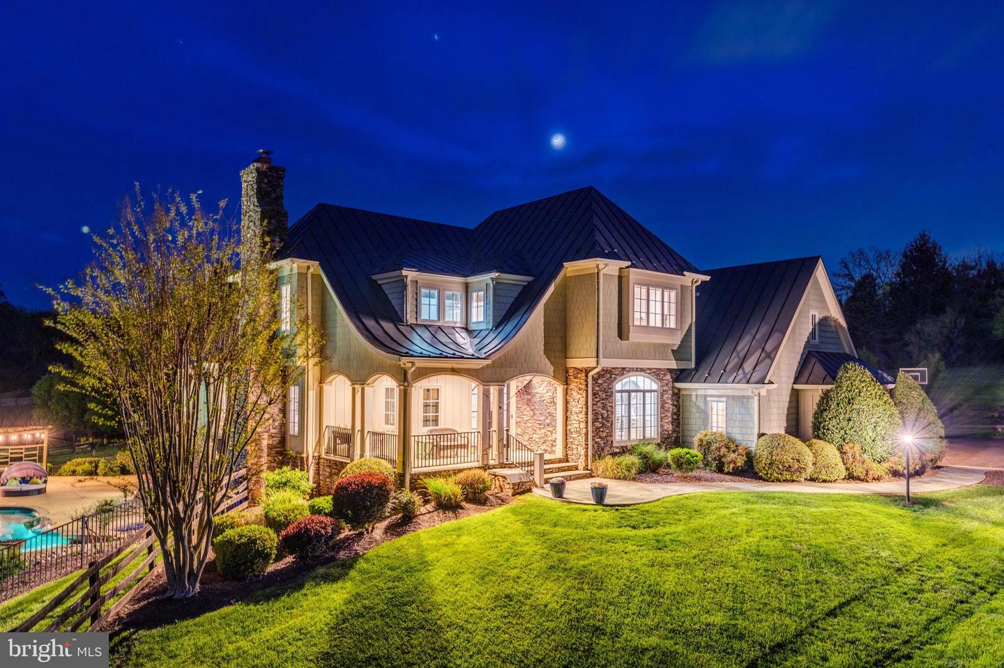 18969 PEALE LN, LEESBURG, Virginia 20175, 5 Bedrooms Bedrooms, ,4 BathroomsBathrooms,Residential,For sale,18969 PEALE LN,VALO2092038 MLS # VALO2092038