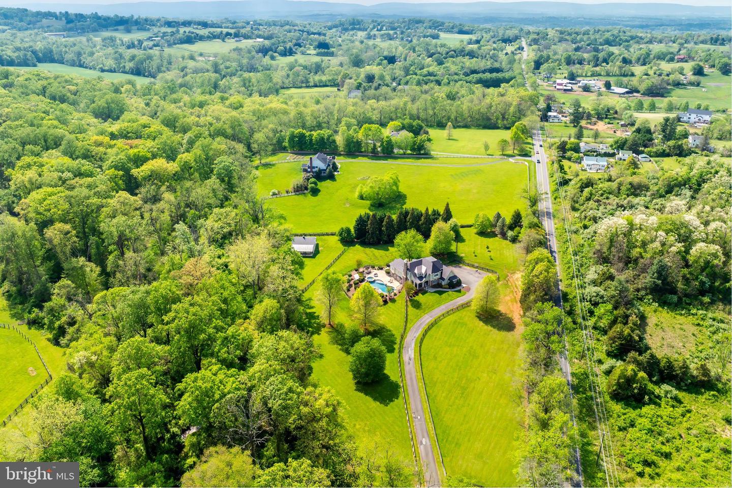 18969 PEALE LN, LEESBURG, Virginia 20175, 5 Bedrooms Bedrooms, ,4 BathroomsBathrooms,Residential,For sale,18969 PEALE LN,VALO2092038 MLS # VALO2092038