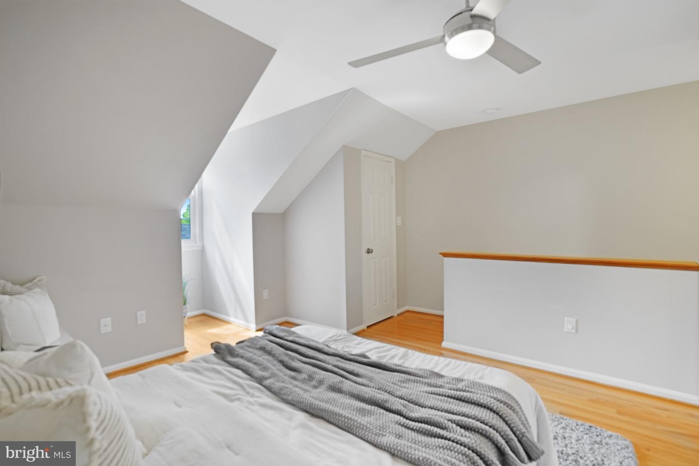 1948 N CLEVELAND ST, ARLINGTON, Virginia 22201, 2 Bedrooms Bedrooms, ,2 BathroomsBathrooms,Residential,For sale,1948 N CLEVELAND ST,VAAR2055014 MLS # VAAR2055014