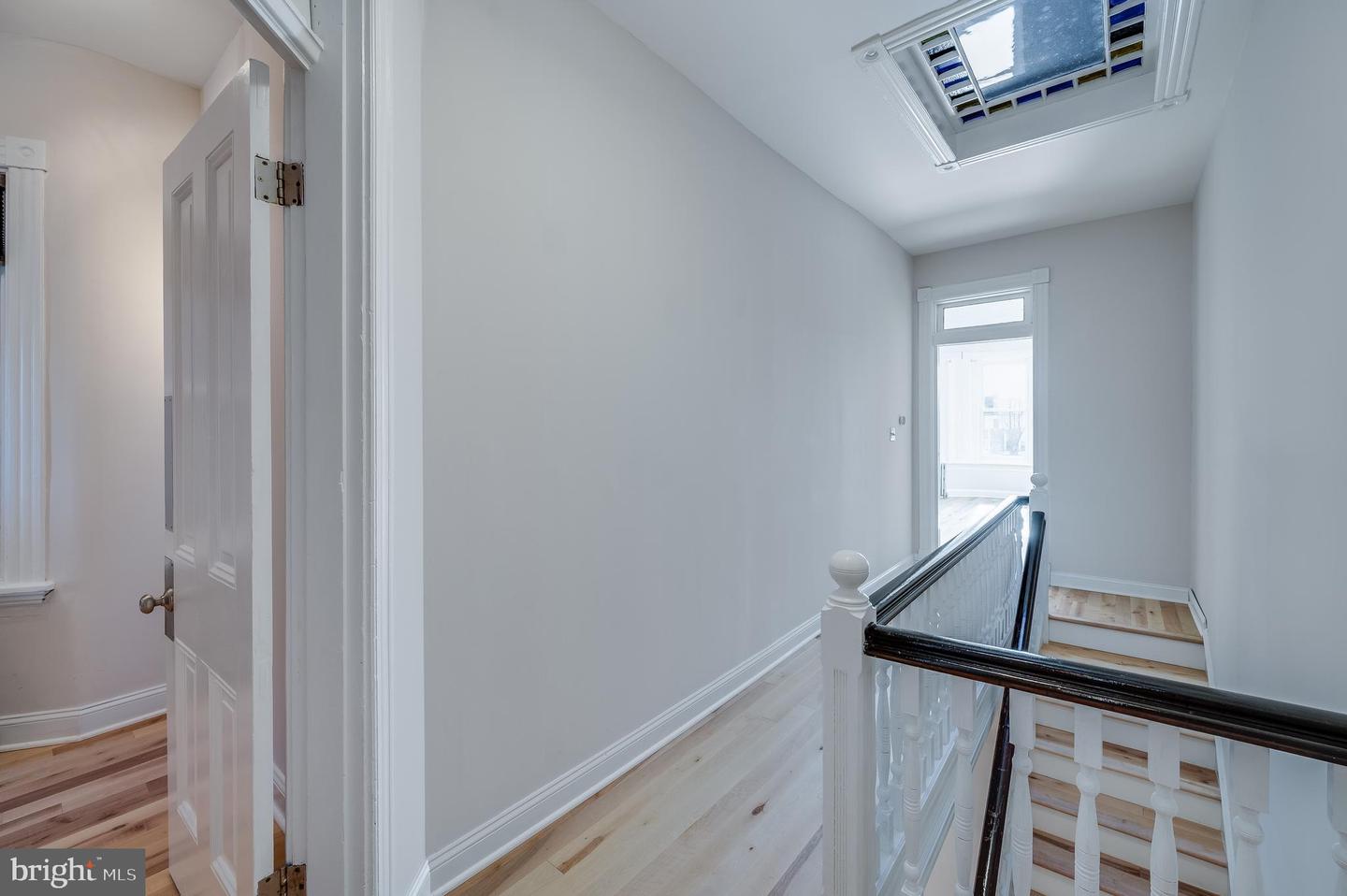 136 R ST NE, WASHINGTON, District Of Columbia 20002, 3 Bedrooms Bedrooms, ,3 BathroomsBathrooms,Residential,For sale,136 R ST NE,DCDC2192938 MLS # DCDC2192938