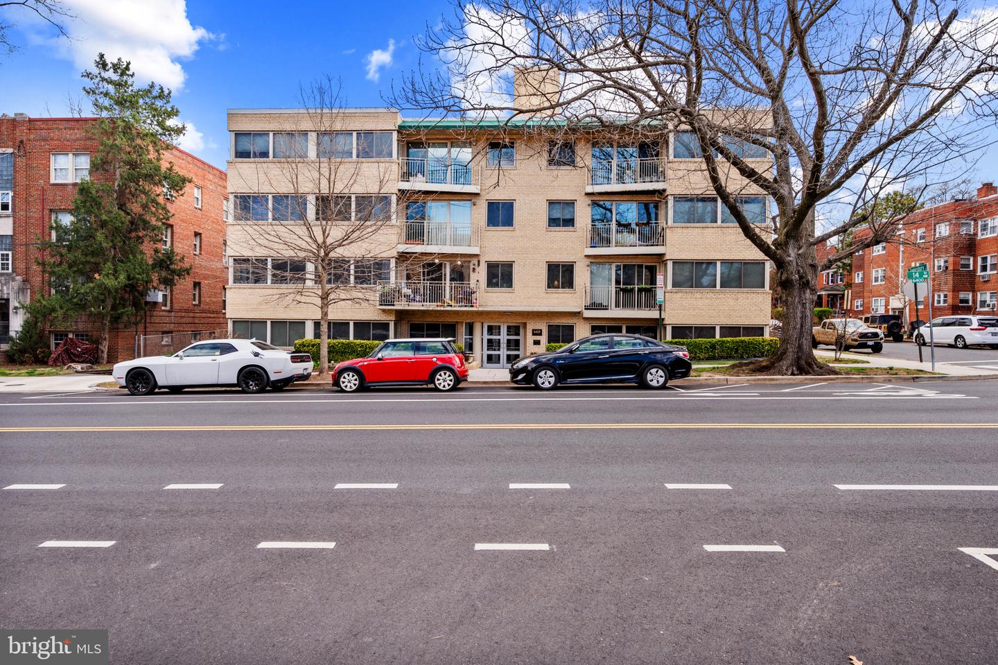 6425 14TH ST NW #303, WASHINGTON, District Of Columbia 20012, 1 Bedroom Bedrooms, ,1 BathroomBathrooms,Residential,For sale,6425 14TH ST NW #303,DCDC2192782 MLS # DCDC2192782