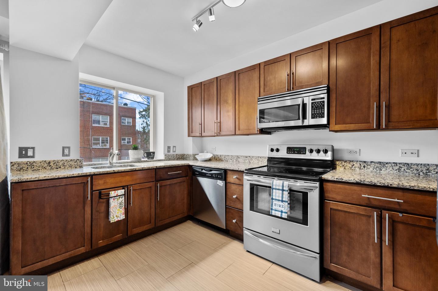 6425 14TH ST NW #303, WASHINGTON, District Of Columbia 20012, 1 Bedroom Bedrooms, ,1 BathroomBathrooms,Residential,For sale,6425 14TH ST NW #303,DCDC2192782 MLS # DCDC2192782