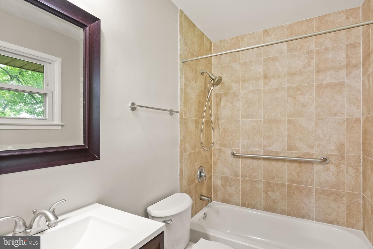 5301 NUTTING DR, SPRINGFIELD, Virginia 22151, 3 Bedrooms Bedrooms, ,3 BathroomsBathrooms,Residential,For sale,5301 NUTTING DR,VAFX2231714 MLS # VAFX2231714
