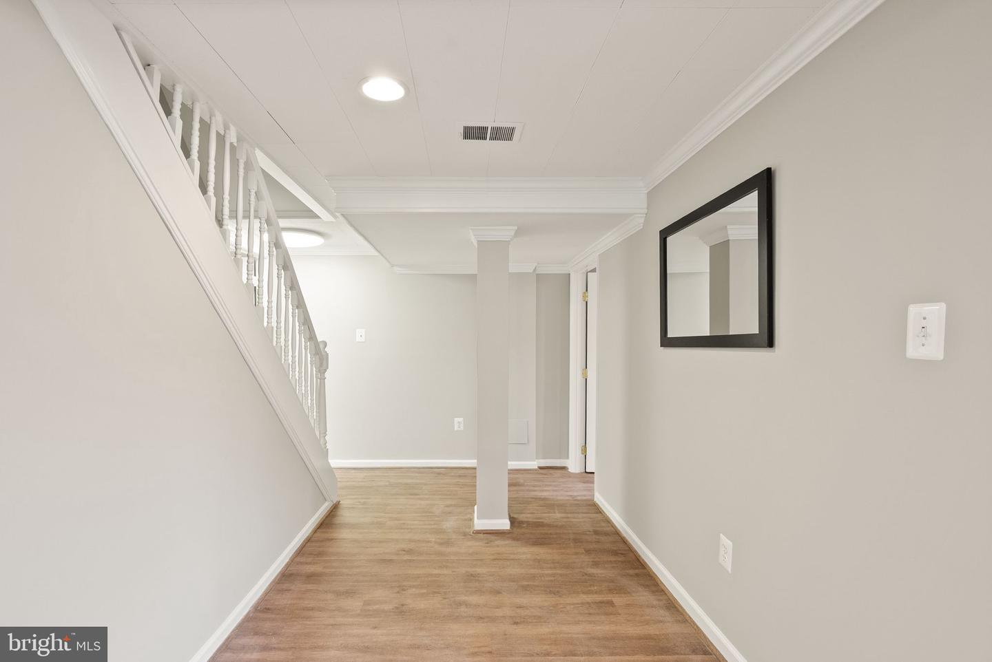 5301 NUTTING DR, SPRINGFIELD, Virginia 22151, 3 Bedrooms Bedrooms, ,3 BathroomsBathrooms,Residential,For sale,5301 NUTTING DR,VAFX2231714 MLS # VAFX2231714