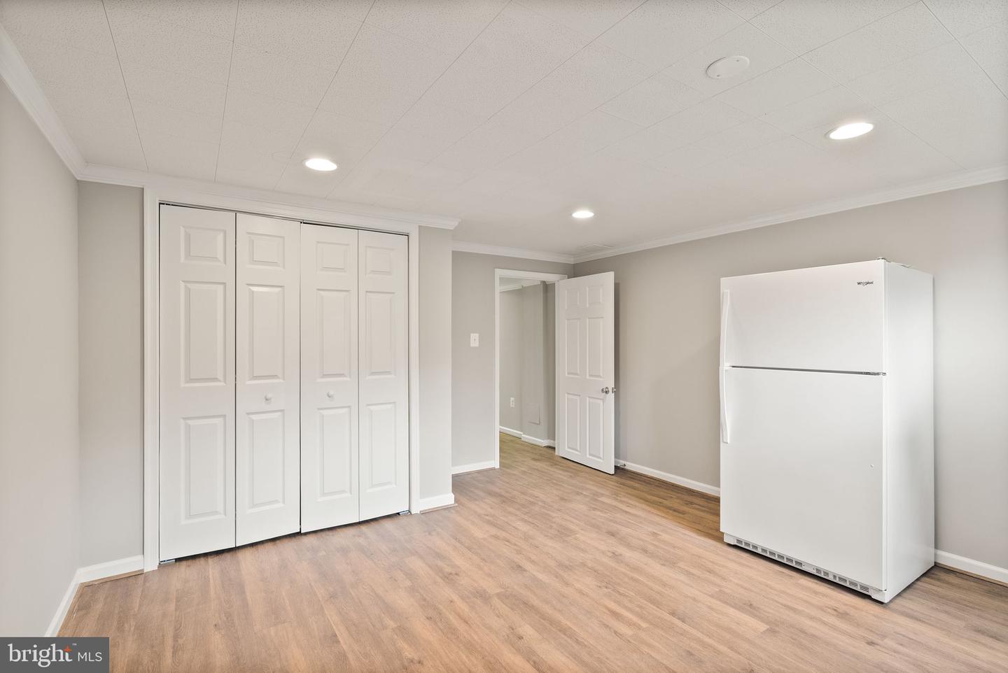 5301 NUTTING DR, SPRINGFIELD, Virginia 22151, 3 Bedrooms Bedrooms, ,3 BathroomsBathrooms,Residential,For sale,5301 NUTTING DR,VAFX2231714 MLS # VAFX2231714