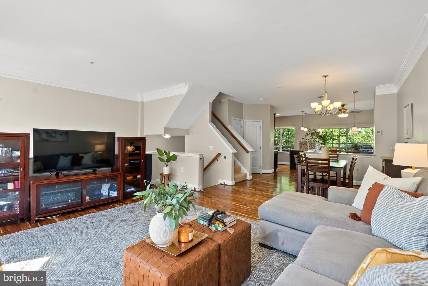 113 LAKE COOK DR, ALEXANDRIA, Virginia 22304, 4 Bedrooms Bedrooms, ,3 BathroomsBathrooms,Residential,For sale,113 LAKE COOK DR,VAAX2043698 MLS # VAAX2043698