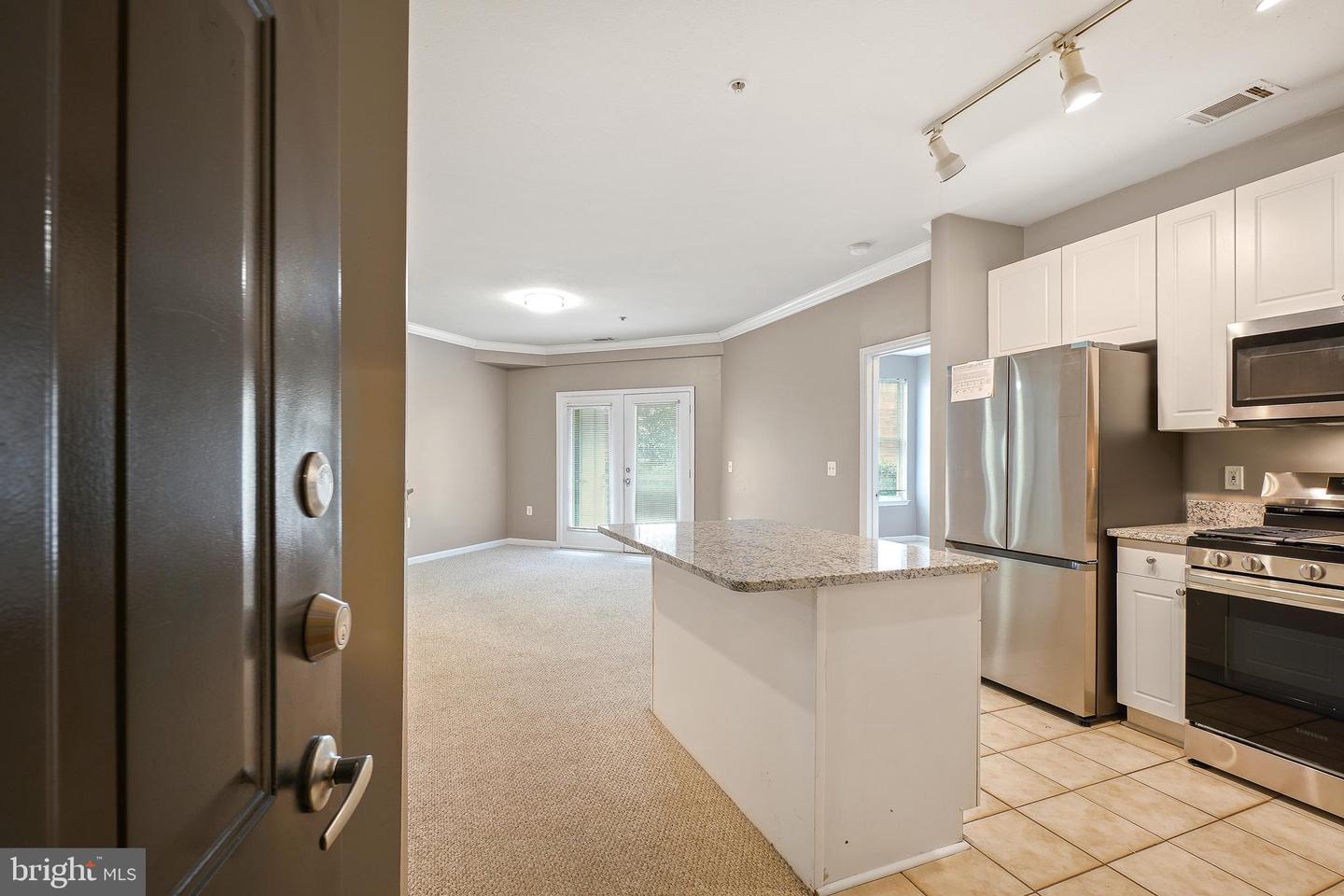 2791 CENTERBORO DR #186, VIENNA, Virginia 22181, 2 Bedrooms Bedrooms, ,2 BathroomsBathrooms,Residential,For sale,2791 CENTERBORO DR #186,VAFX2232394 MLS # VAFX2232394
