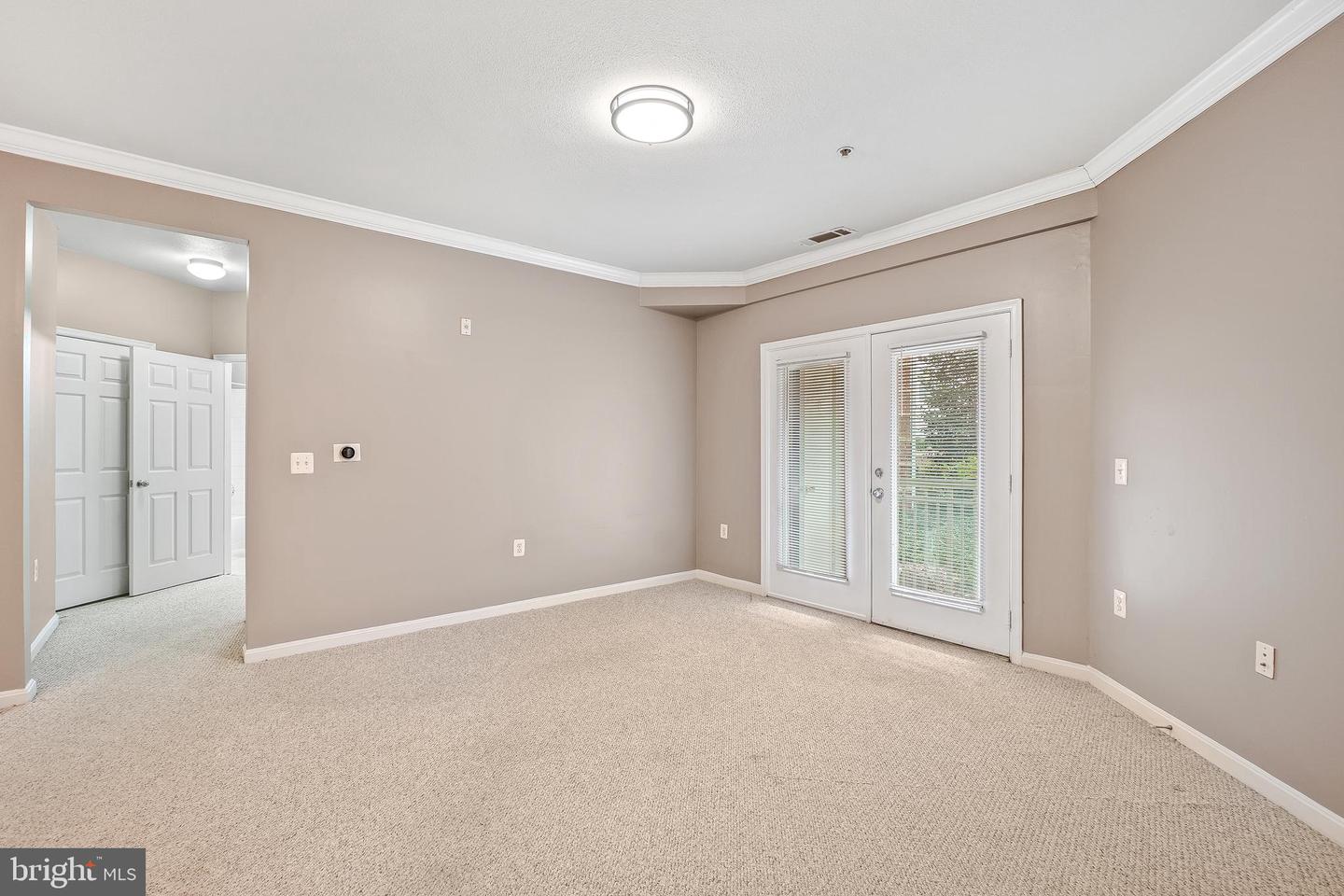 2791 CENTERBORO DR #186, VIENNA, Virginia 22181, 2 Bedrooms Bedrooms, ,2 BathroomsBathrooms,Residential,For sale,2791 CENTERBORO DR #186,VAFX2232394 MLS # VAFX2232394