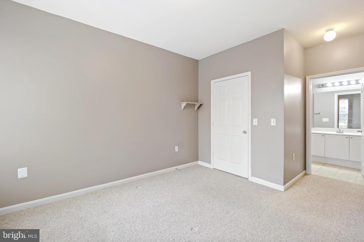 2791 CENTERBORO DR #186, VIENNA, Virginia 22181, 2 Bedrooms Bedrooms, ,2 BathroomsBathrooms,Residential,For sale,2791 CENTERBORO DR #186,VAFX2232394 MLS # VAFX2232394
