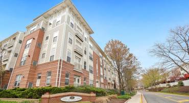 2791 CENTERBORO DR #186, VIENNA, Virginia 22181, 2 Bedrooms Bedrooms, ,2 BathroomsBathrooms,Residential,For sale,2791 CENTERBORO DR #186,VAFX2232394 MLS # VAFX2232394