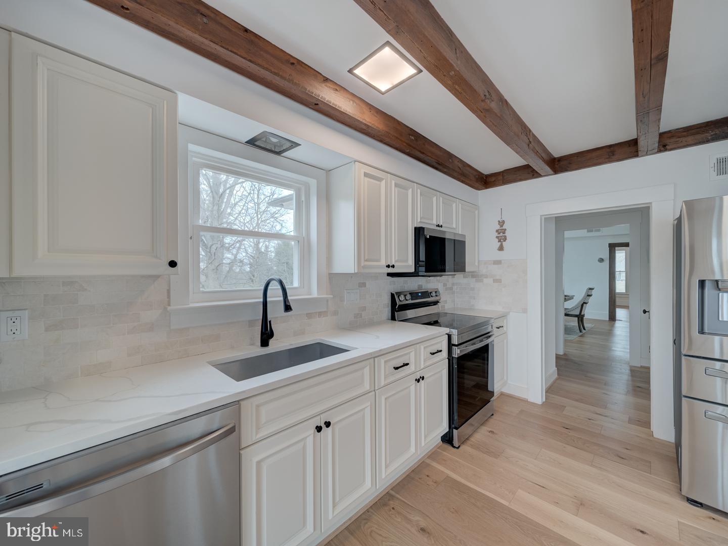 17115 SIMPSON CIR, PAEONIAN SPRINGS, Virginia 20129, 4 Bedrooms Bedrooms, ,3 BathroomsBathrooms,Residential,For sale,17115 SIMPSON CIR,VALO2092774 MLS # VALO2092774